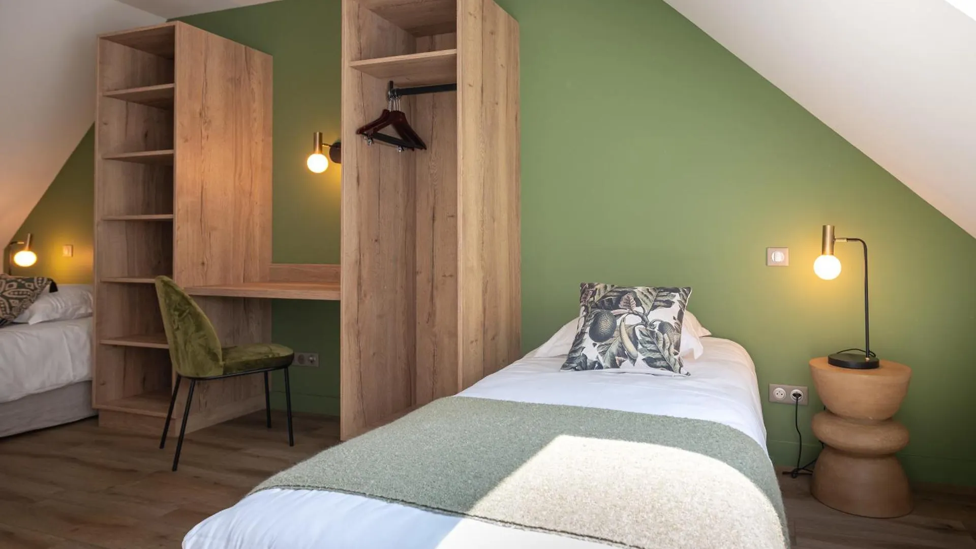 Les Cotonnades Hotel Lorient Guest house